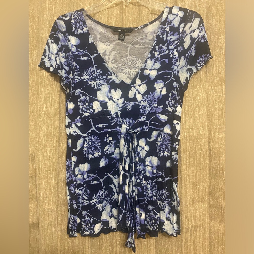 Banana Republic blue shirt
